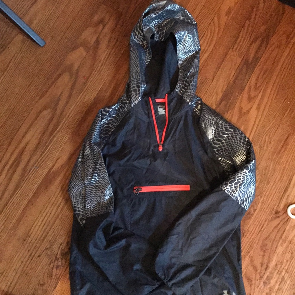 Youth Large Under Armor Windbreaker